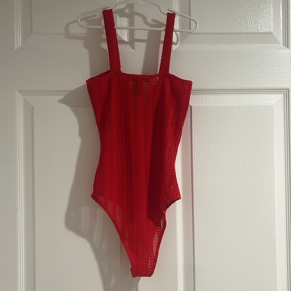 Women’s Red lace bodysuit - Picture 3 of 3
